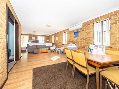 2A/2 Essex Street, Jurien Bay WA 6516