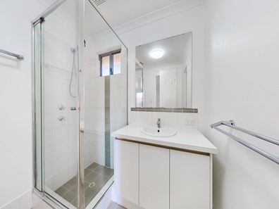 62a Rutland Avenue, Lathlain WA 6100