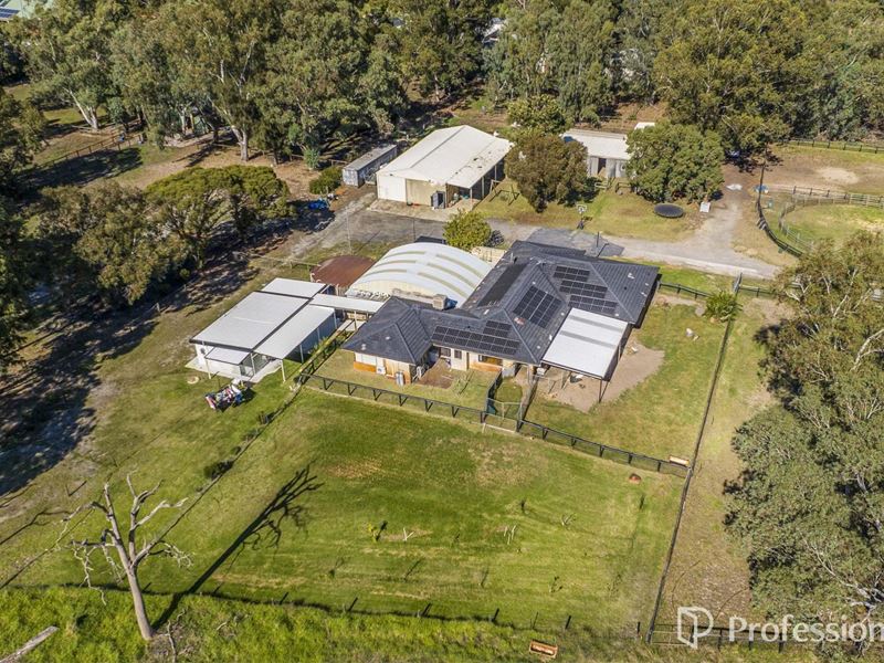 57 Hopkinson Road, Darling Downs WA 6122