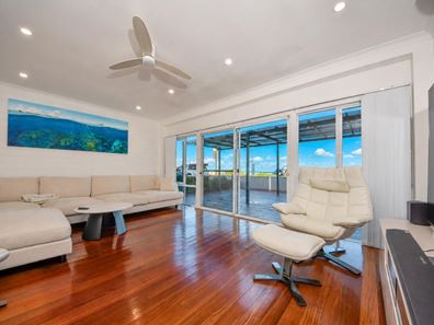 218C Arcadia Drive, Safety Bay WA 6169