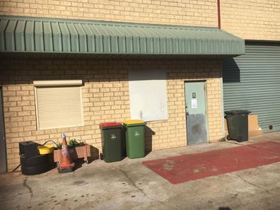 4/11 Dobra Road, Yangebup WA 6164