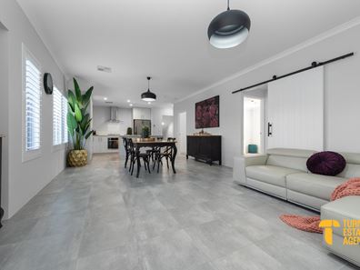 92A Phoenix Road, Hamilton Hill WA 6163