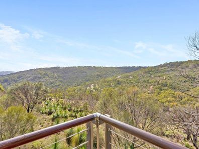 42 Abraham Close, Baskerville WA 6056