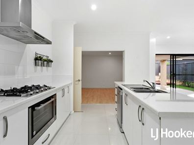 20 Nutcote Road, Banksia Grove WA 6031