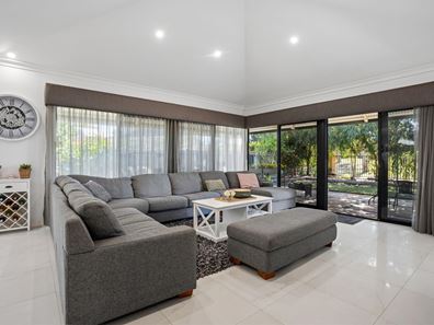 353 Vines Avenue, The Vines WA 6069