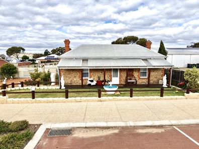 145 Vincent Street, Beverley WA 6304