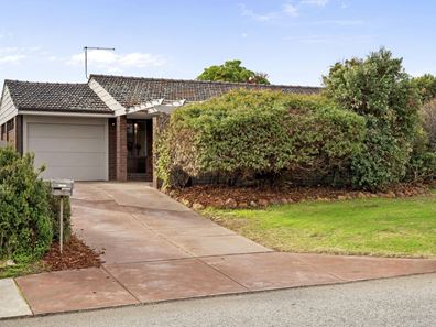 19 Mathis Way, Carine WA 6020