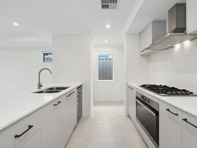 12 Dunraven Road, Two Rocks WA 6037