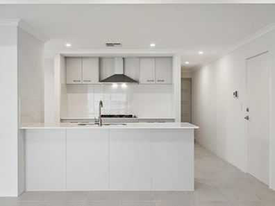 12 Dunraven Road, Two Rocks WA 6037
