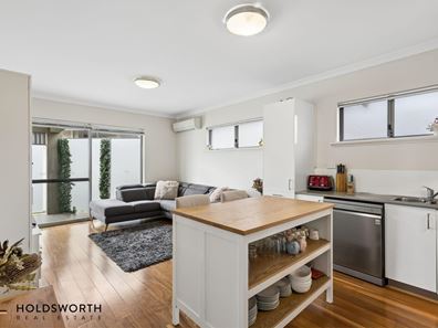 18/192 Albert Street, Osborne Park WA 6017