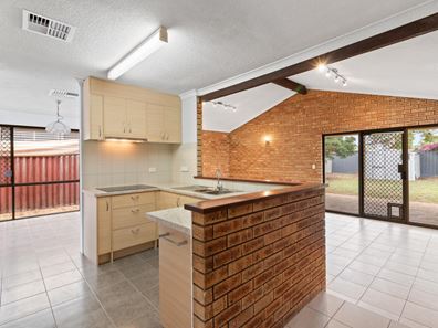 28 Dotterel Way, Yangebup WA 6164