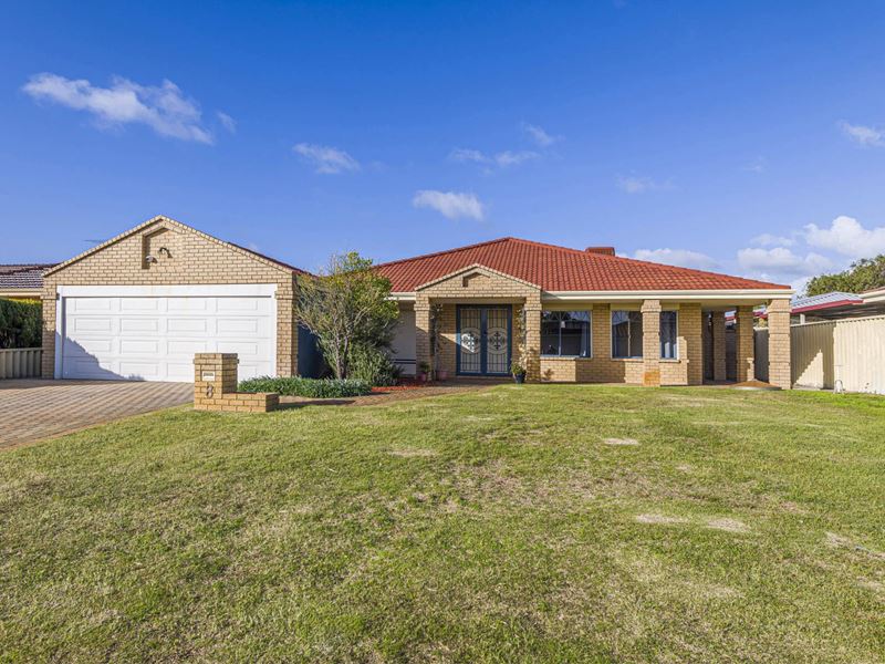 8 Etchell Mews, Waikiki WA 6169
