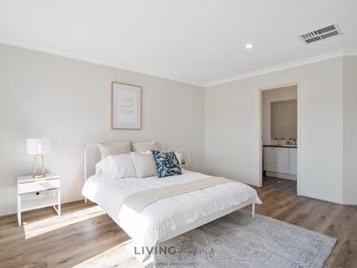 Room/1  96 Shepperton Drive, Butler WA 6036