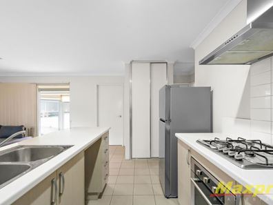 12 Redmond Road, Gosnells WA 6110