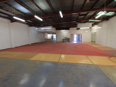 27 Bates St, Merredin WA 6415