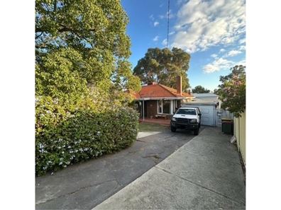 22 Fermaner Street, Karrinyup WA 6018