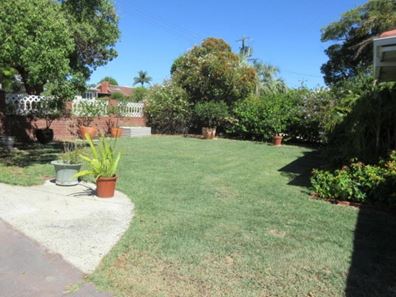 22 Fermaner Street, Karrinyup WA 6018