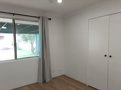 120 Kingfisher Avenue, Ballajura WA 6066