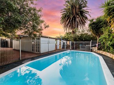 6 Mallee Place, Armadale WA 6112