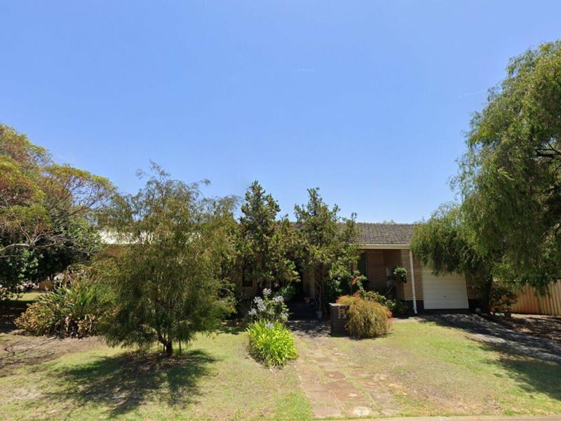22 Sabina Street, Menora