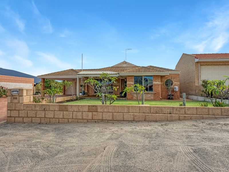 110 Glenfield Beach Drive, Drummond Cove WA 6532