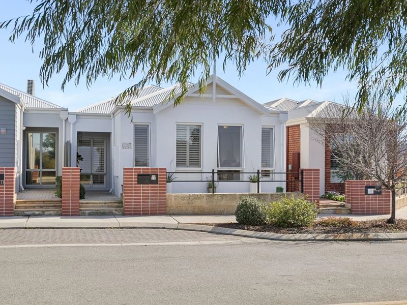 13 Howie Way, Caversham