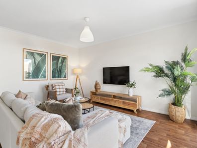 13 Howie Way, Caversham WA 6055