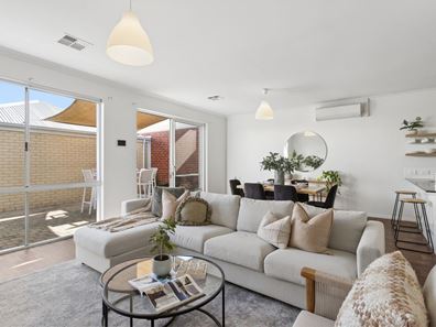 13 Howie Way, Caversham WA 6055