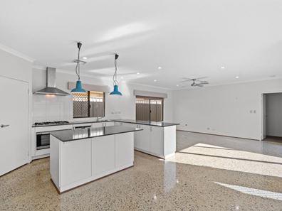 18 Ferndown Corner, Wellard WA 6170