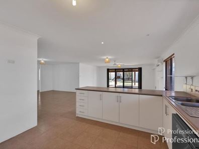 14 Pepper Gate, Waggrakine WA 6530