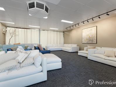 2/73 Buckingham Drive, Wangara WA 6065