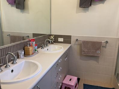 33 A Wicklow Circle Spur, Darch WA 6065