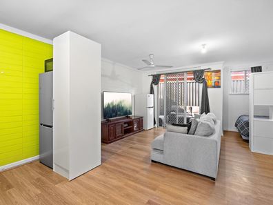 14/25 Prospero Crescent, Coolbellup WA 6163
