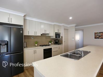 32 Crossland Street, Esperance WA 6450