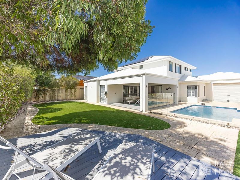 11 Piermont Avenue, Burns Beach WA 6028