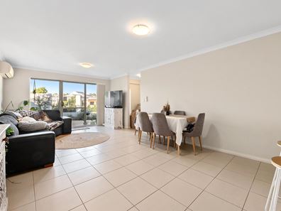 10/2 Horsham Crescent, Harrisdale WA 6112
