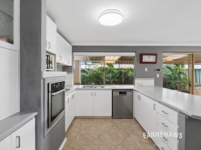 26 Hamlet Pass, Jane Brook WA 6056