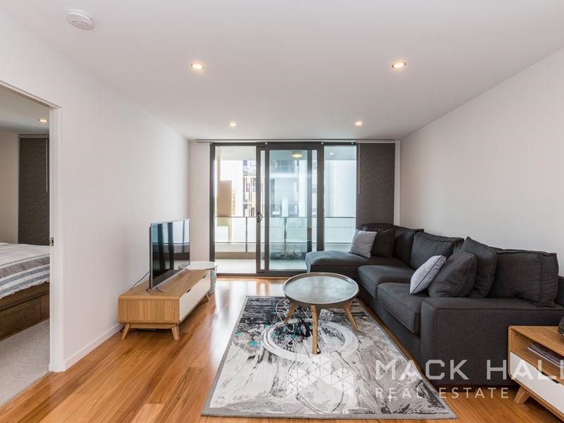 10/172 Railway Parade, West Leederville WA 6007