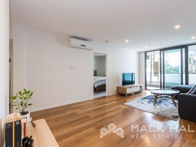 10/172 Railway Parade, West Leederville WA 6007