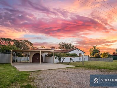 15 Hickson Avenue, Armadale WA 6112