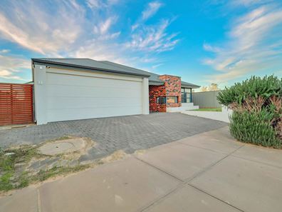 15 Cauthern Grove, Byford WA 6122