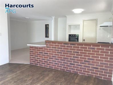 3 Christchurch Place, College Grove WA 6230