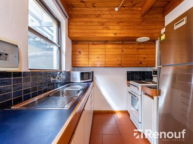 2/94 Marine Parade, Cottesloe WA 6011