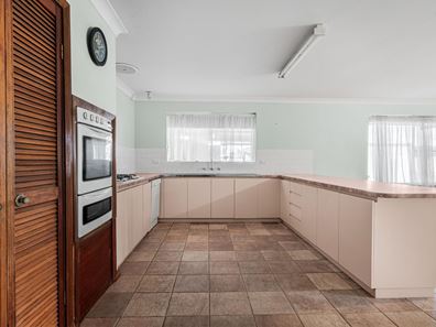 18 Albert Road, Middle Swan WA 6056