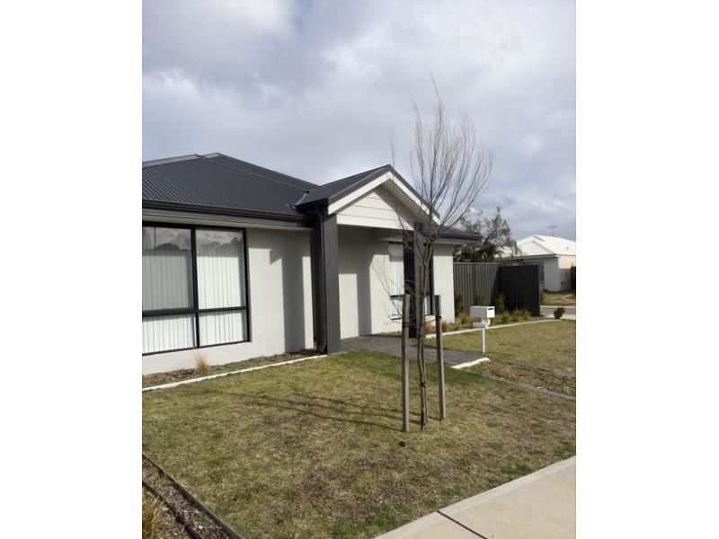 22 Bindarri Loop, Yanchep