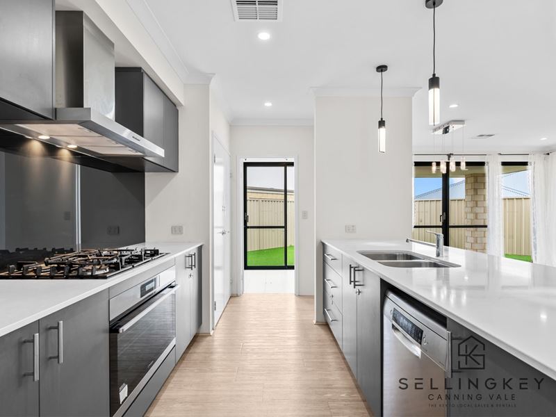 35 LIFFEY STREET, Canning Vale