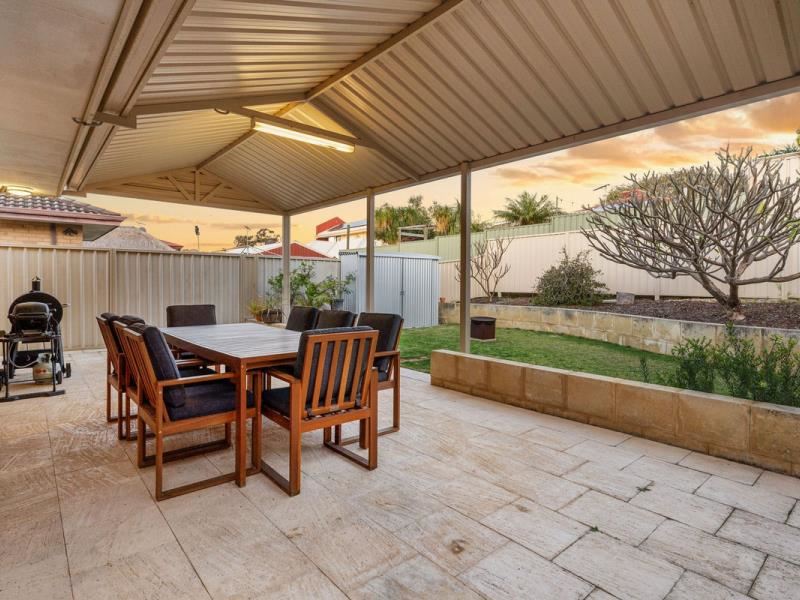 2/176 Fern Road, Wilson WA 6107