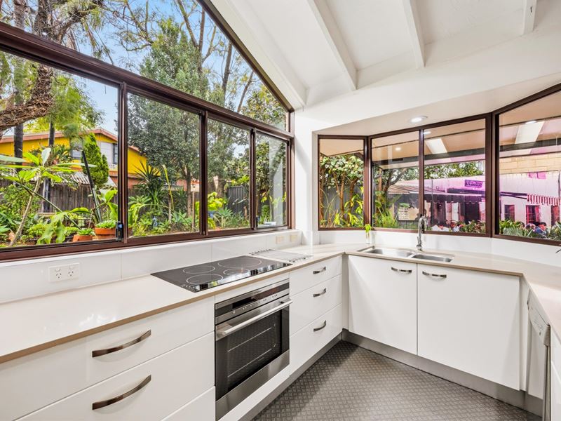 44A Simper Street, Wembley WA 6014