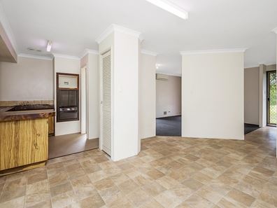 1 Toora Place, Cooloongup WA 6168