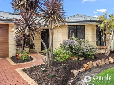 21 Dunnage Court, Atwell WA 6164